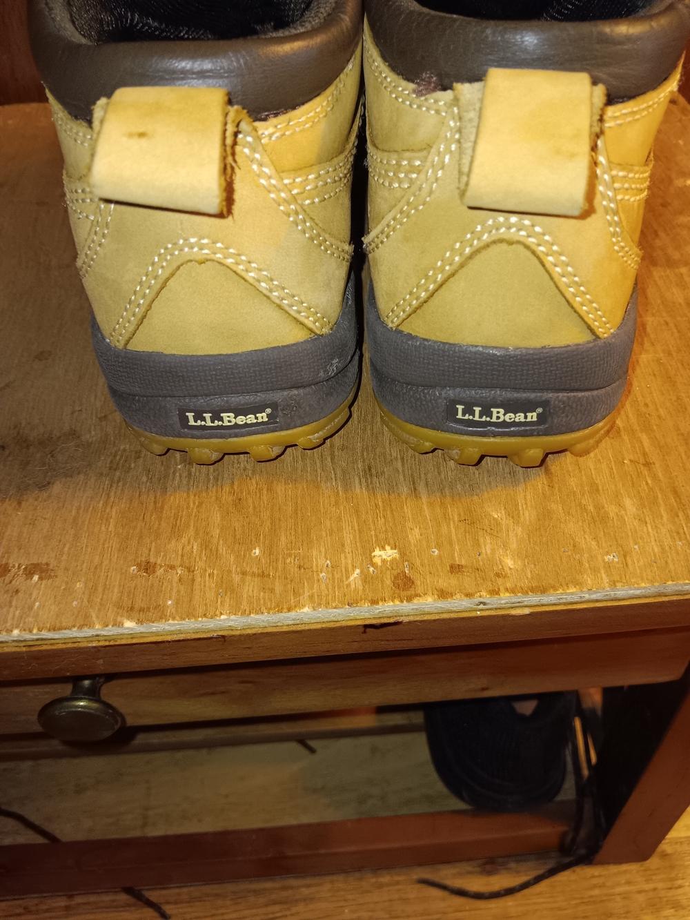 L.L. Bean Womans Tan and Brown Duck Boots - Picture 5 of 14